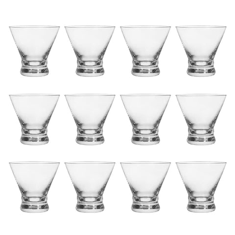 BTGLLAS martini glasses with a wide rim for elegant presentation.