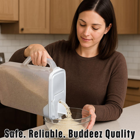 Buddeez EZ Pour Spout enables controlled pouring and reduces mess