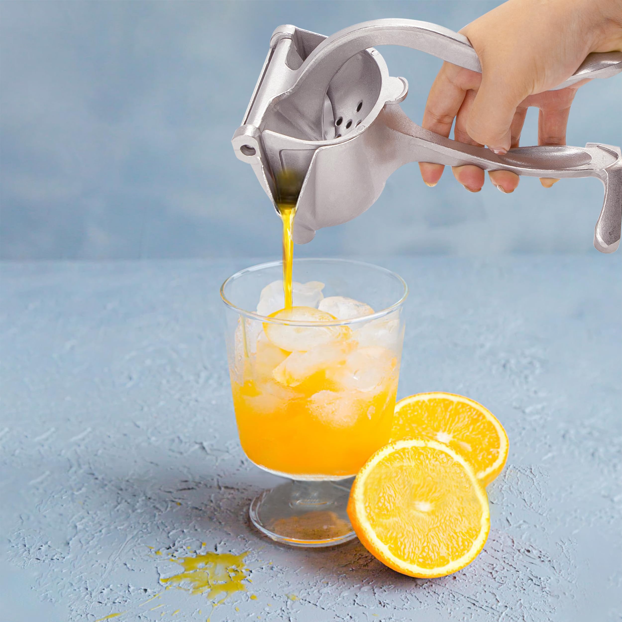BuleVina Bar Juicer detachable parts simplify cleaning after use.