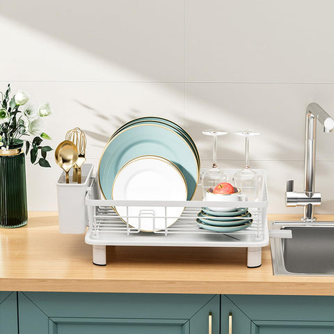 BULIJUJU compact size fits tight countertops without crowding prep space.