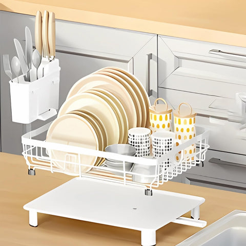 BULIJUJU rack drainage outlet keeps counters dry after washing dishes.