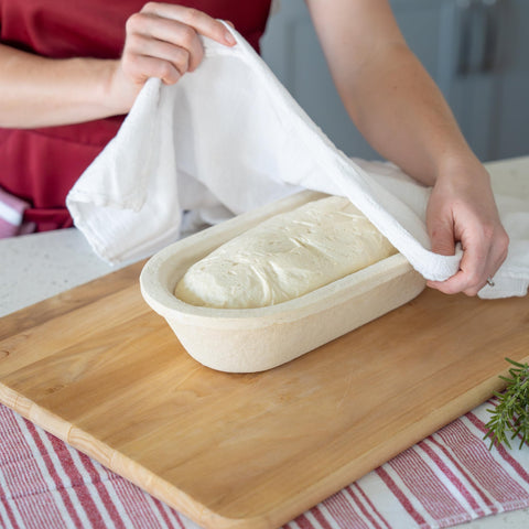 Bulka banneton oval design shapes bread loaf evenly.