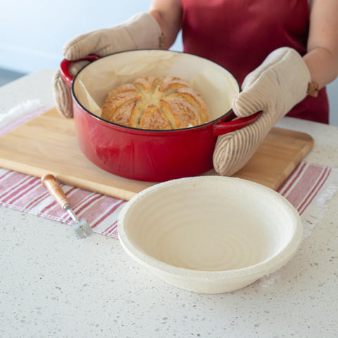 Bulka bread proofing bowl drying after use promotes hygiene