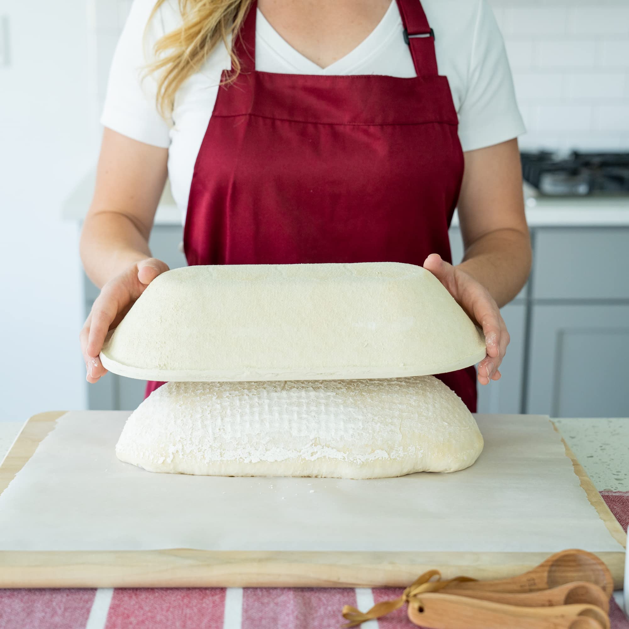 Bulka thick-walled banneton supports consistent fermentation and airy crumb