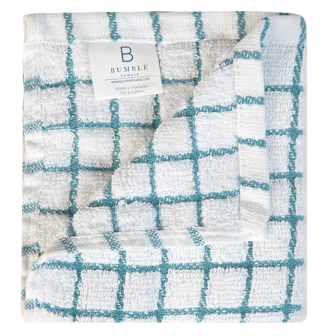 Bumble Towels include a tote bag for gifting or storage.