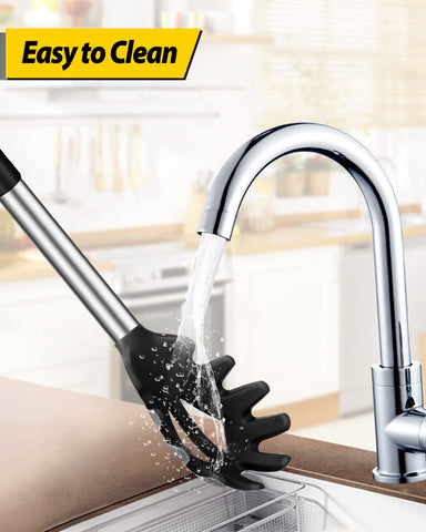 Easy to clean after cooking; wipe away fat and residue quickly.