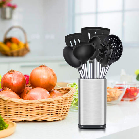 Bundlepro heat‑resistant utensils endure high temps without warping.