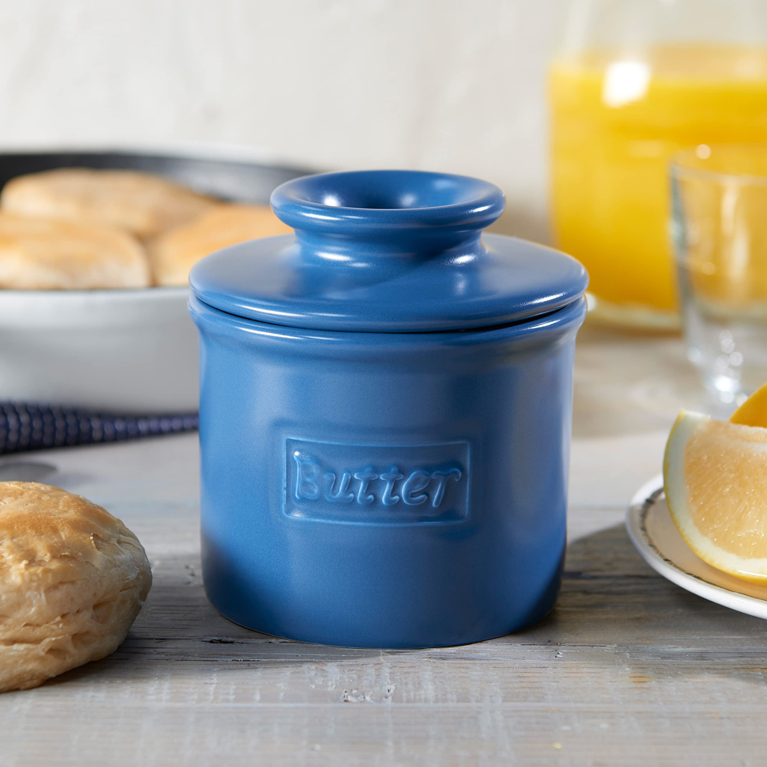 Butter Bell Navy Matte lid and container showcase premium ceramic with water seal.