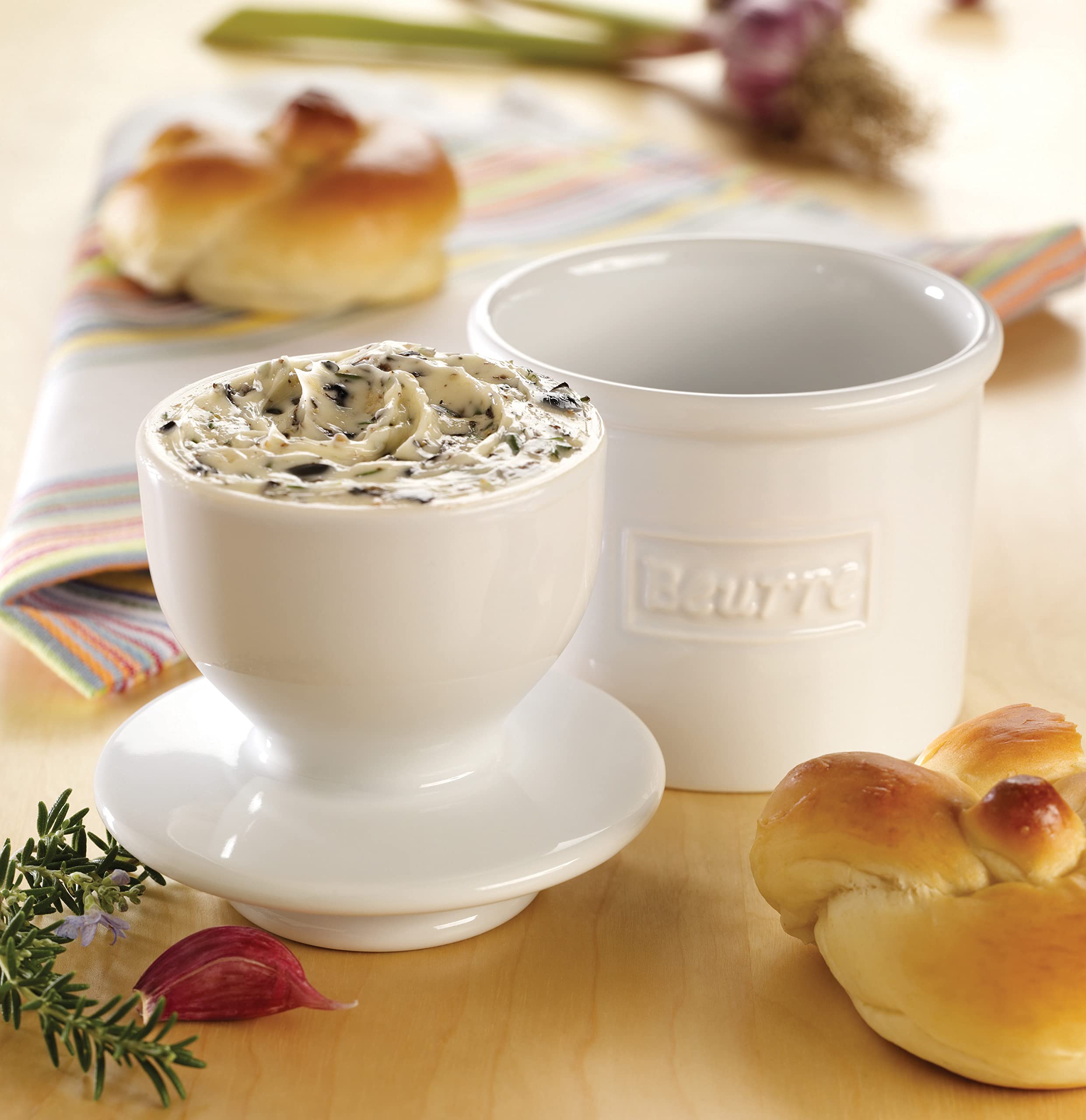 Butter Bell retro collection dish showcases classic style while keeping butter ready.
