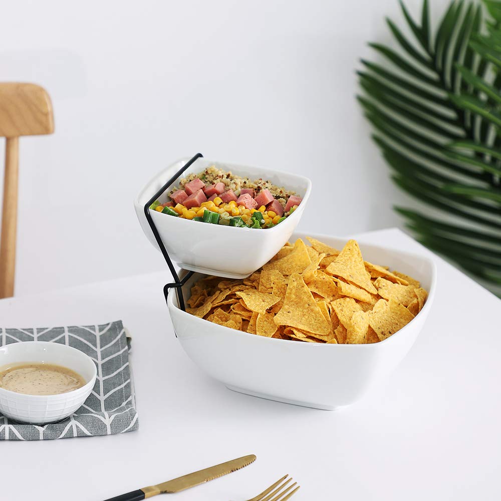 Buyajuju powder-coated metal rack provides sturdy, stable display