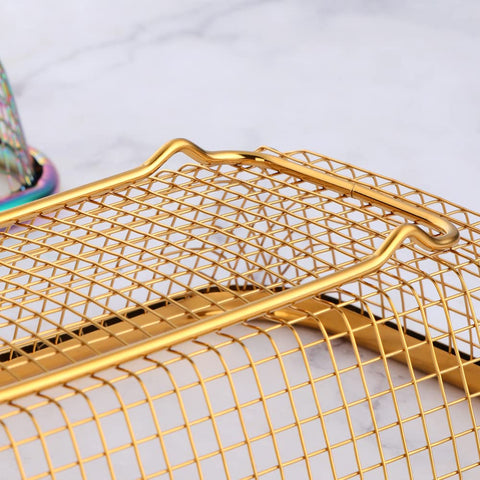 BYEGOU Gold non-slip feet stabilize the organizer on surfaces.