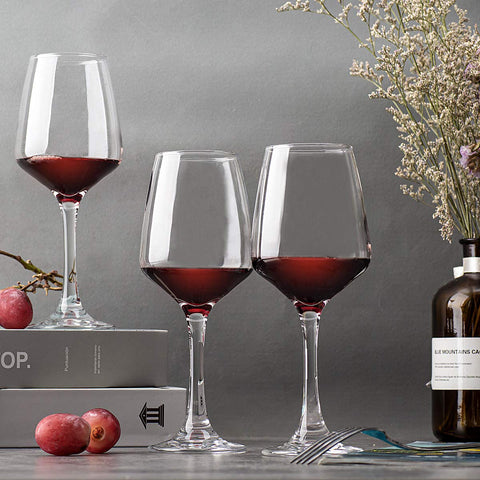 C CREST gift-ready wine glasses ideal for entertaining and gifting.