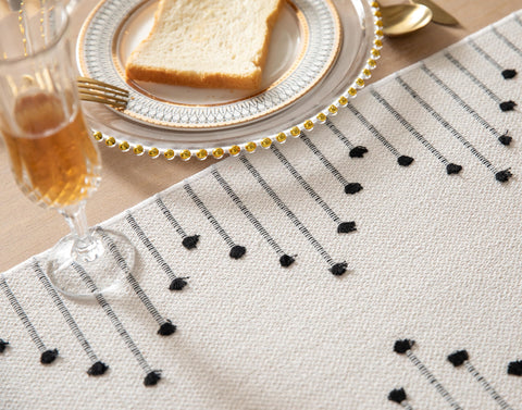 Caflife natural cotton runner protects surfaces during meals.