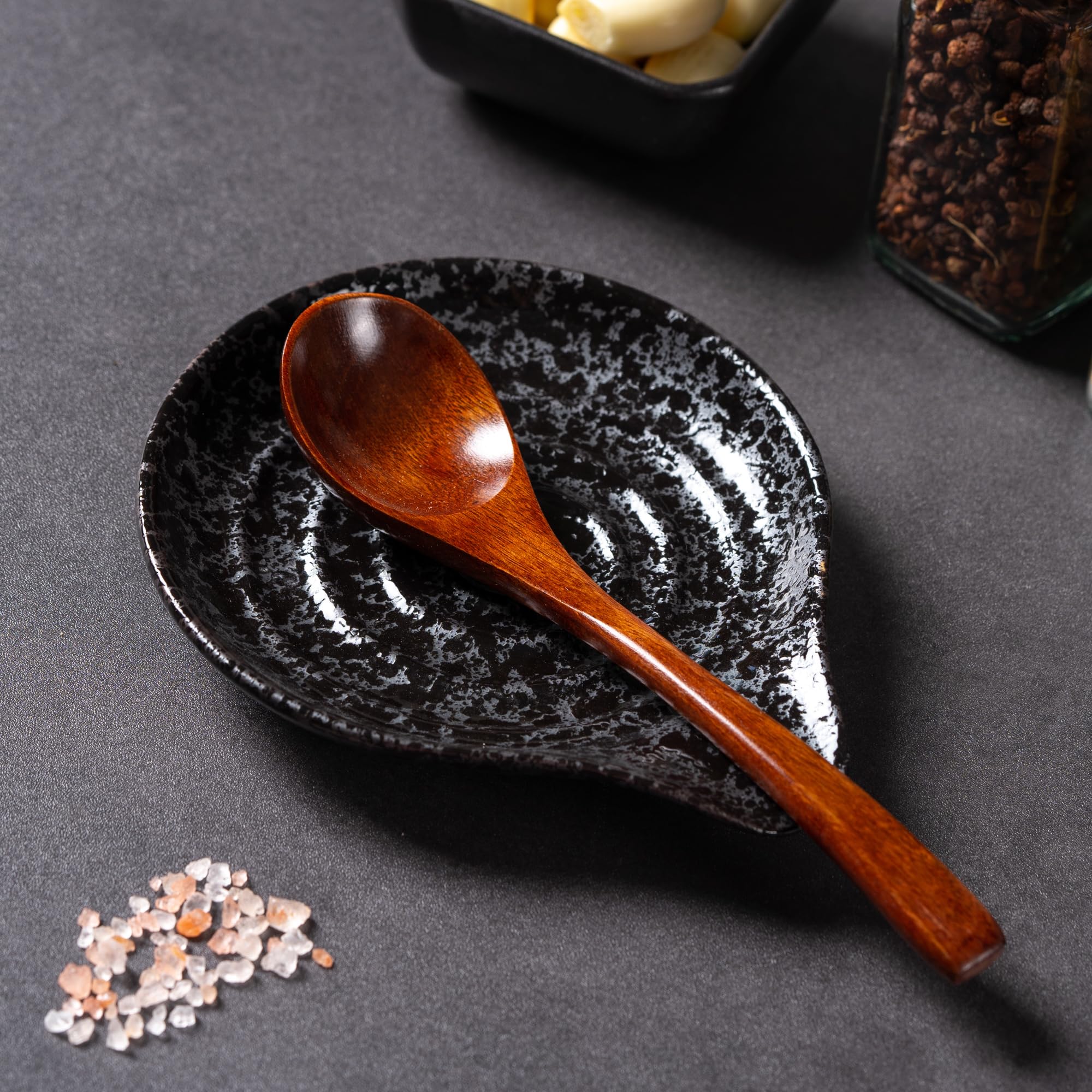 Caigmo spoon rest is dishwasher safe for easy cleanup.