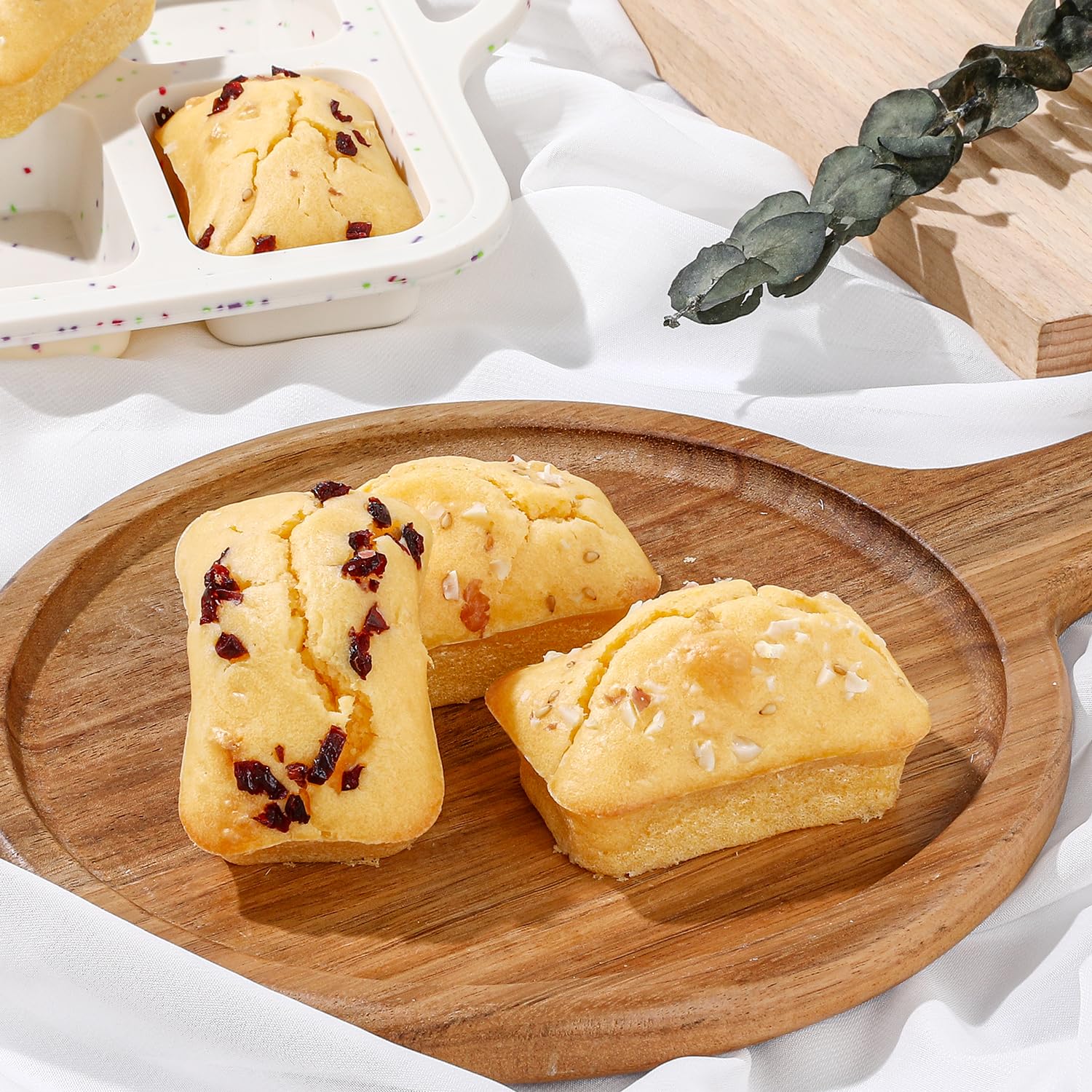 CAKETIME oven-safe mini loaf pan ready for baking