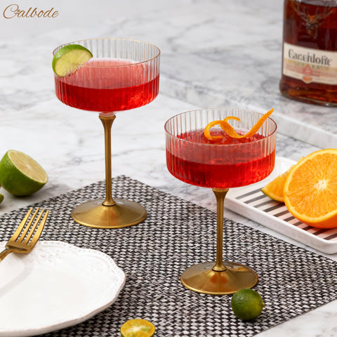 CALBODE detachable-stem glass design simplifies packing for picnics and travel