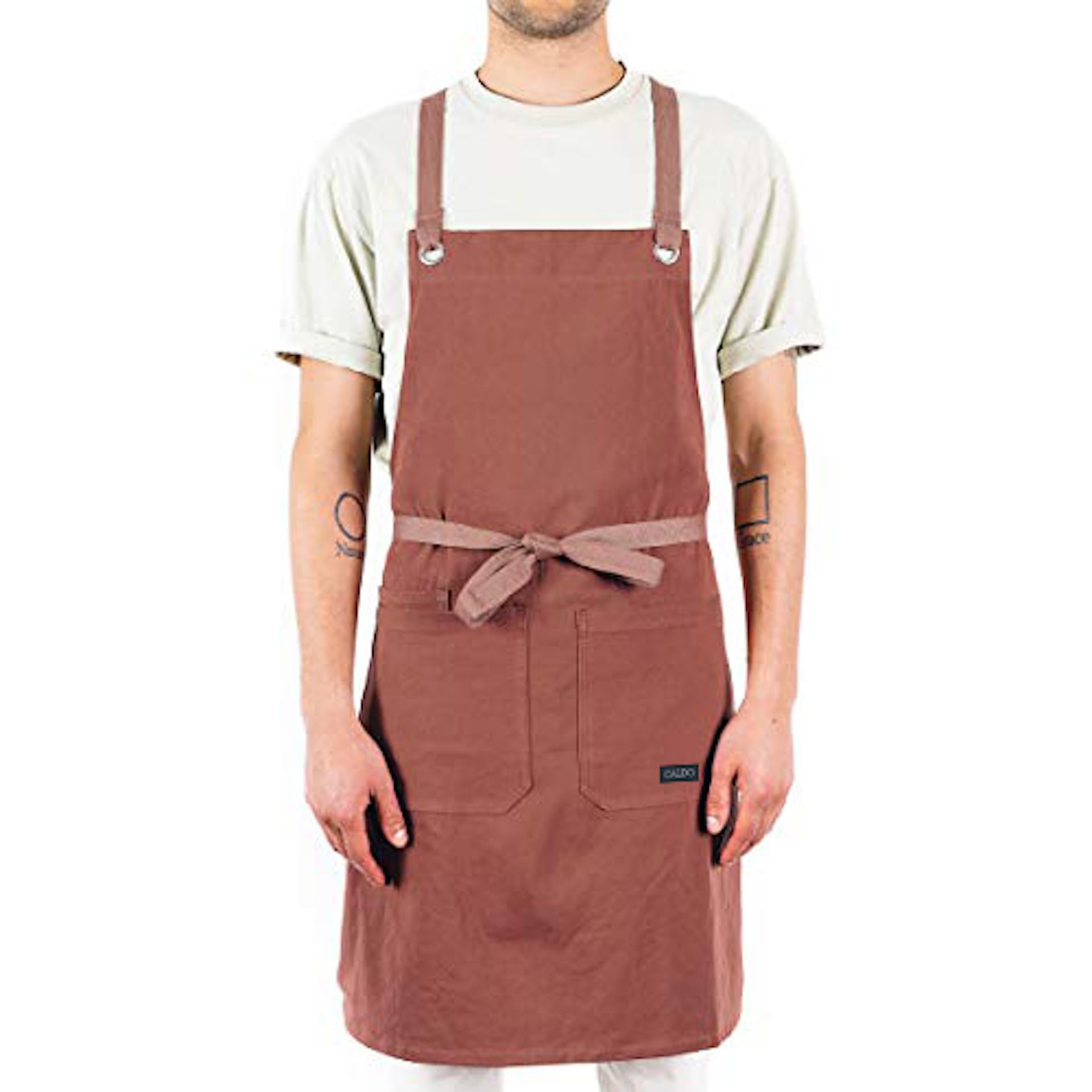 Caldo Crossback Apron terracotta color adds stylish kitchen wear for home or pro use.
