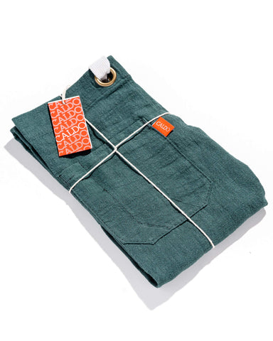 Caldo Linen Kitchen Apron material closeup emphasizes breathable linen texture for daily wear.