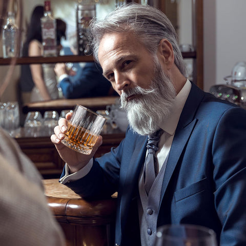 Cambareign gift packaging promotes a premium unboxing experience for whiskey lovers.