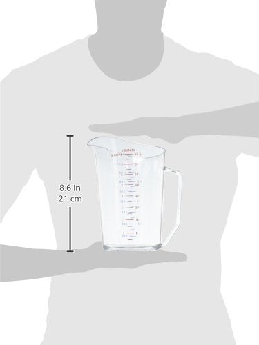 Cambro 2-quart liquid measuring cup ready for accurate pouring in busy kitchens.