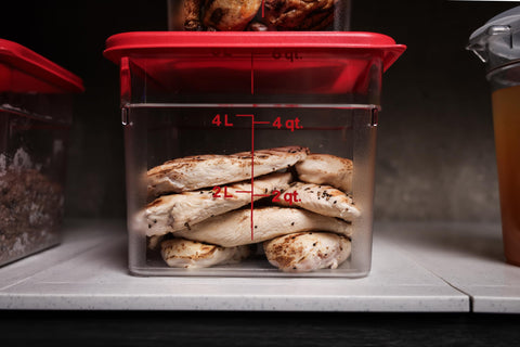 Cambro baking storage 6QT container for flour, sugar, and ingredients