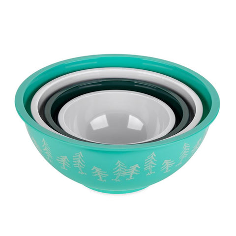 Camco Nesting Bowl Set camping design adds color to campsites