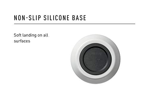 CamelBak Horizon 16oz tumbler fits most cup holders on commutes.