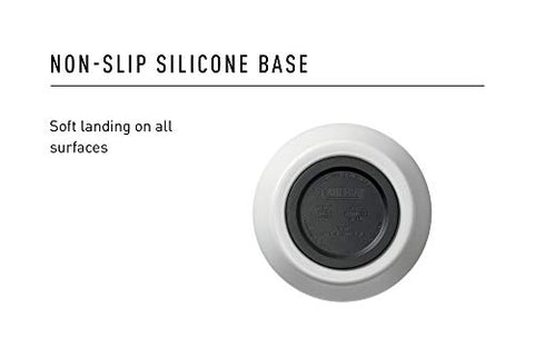 CamelBak Horizon 16oz tumbler fits most cup holders on commutes.