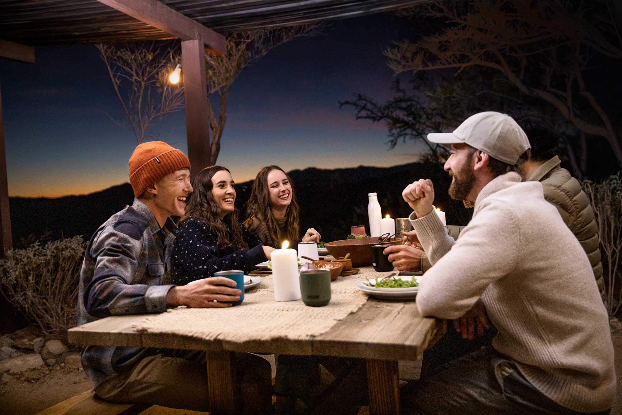 CamelBak Horizon 16oz tumbler in dishwasher-safe design for easy cleaning.