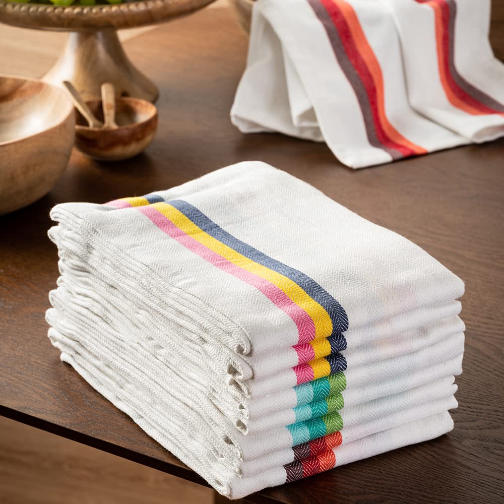Candy Cottons looped-hanging design towels keep them within easy reach.