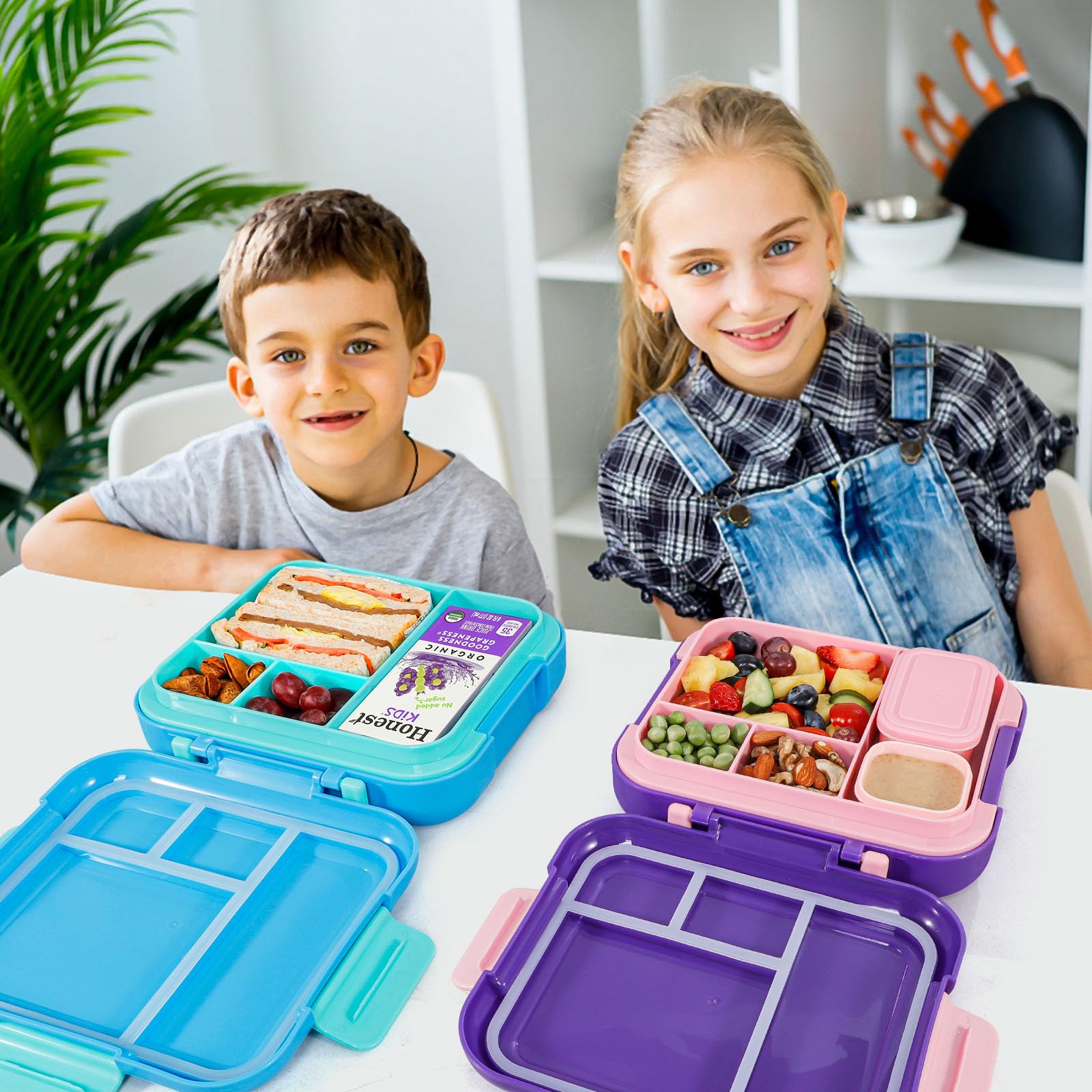 Caperci lunchbox is microwave and dishwasher safe for quick cleanup.