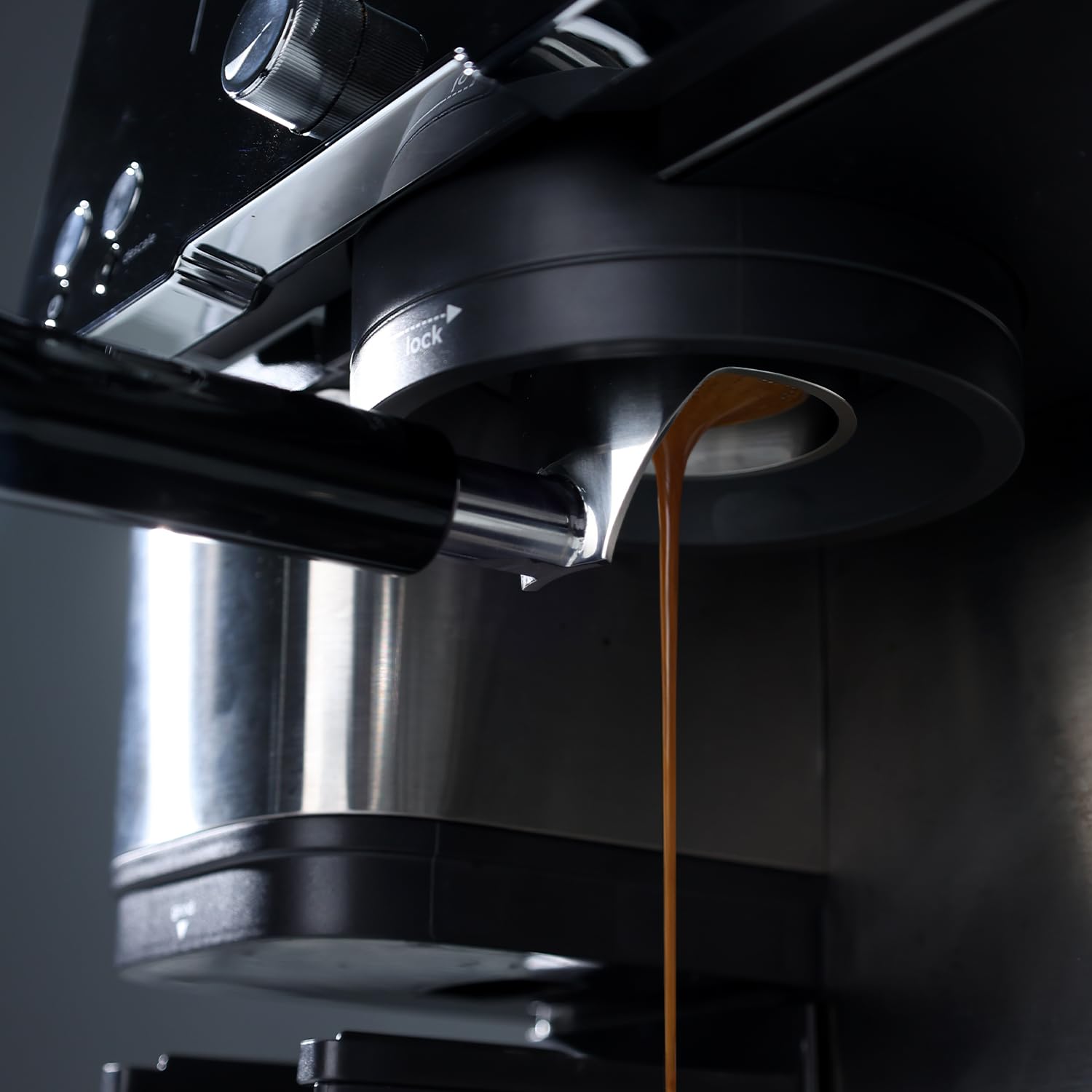 CAPFEI real-time extraction view supports training and technique refinement.