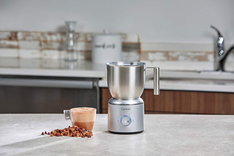 Capresso Froth Select cool-touch handles for safe pouring