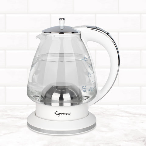 Capresso H2O Glass Kettle cool-touch handle for safe, comfortable pouring.