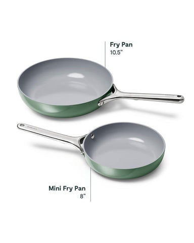 Caraway pan with eggs demonstrates slide-off release for quick breakfasts.