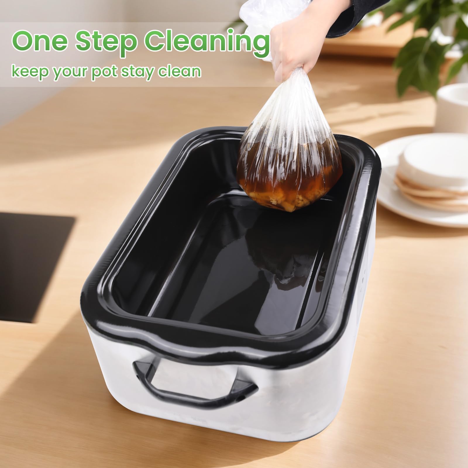 CAREGY disposable roaster liner aids quick cleanup after meals.