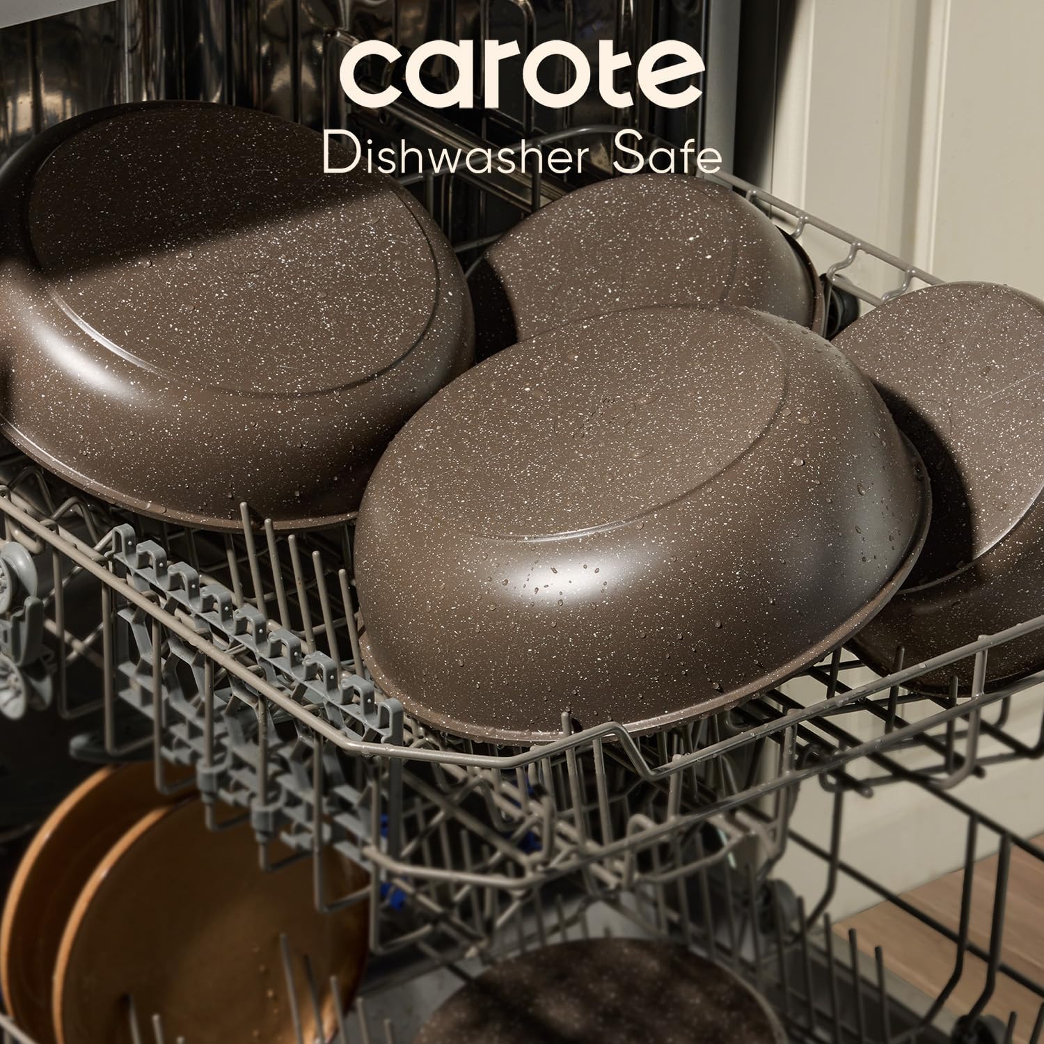 CAROTE 10-inch sauté pan with glass lid for browning control
