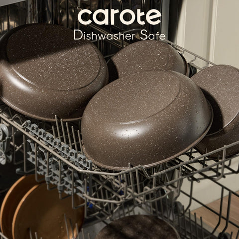 CAROTE 10-inch sauté pan with glass lid for browning control