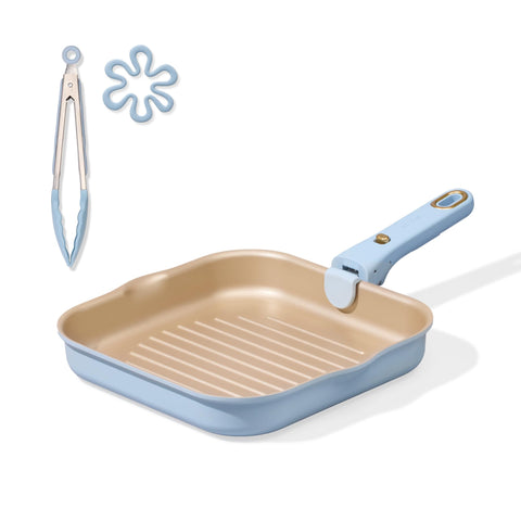 CAROTE 10-inch titanium reinforced nonstick grill pan close-up shows smooth food release.