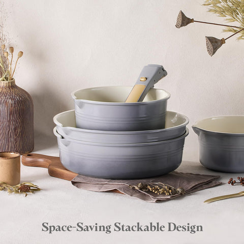 CAROTE oven-to-table functionality with detachable handles for serving