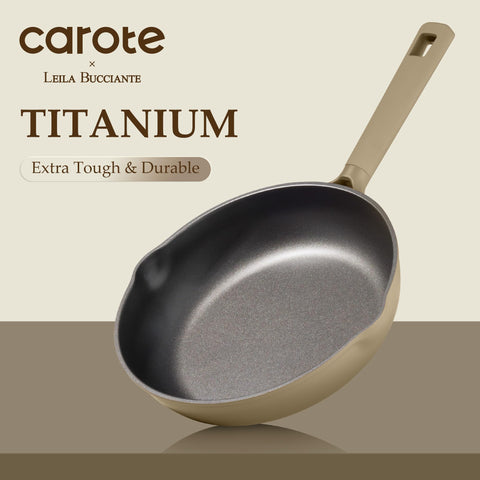 CAROTE 2-quart saucepan with lid ideal for simmering sauces