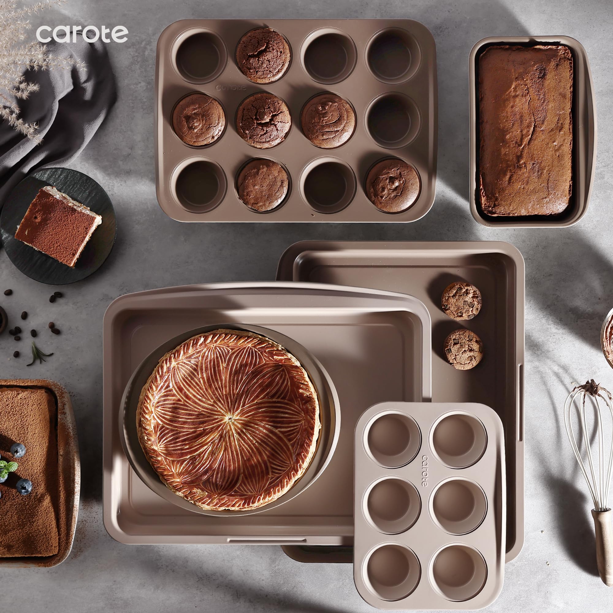 CAROTE 7-Piece Bakeware square pan versatile for cakes and bars.