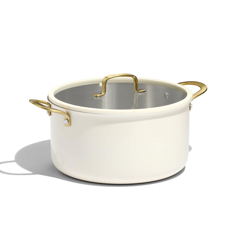 CAROTE 8QT stockpot with lid shows even heating for soups