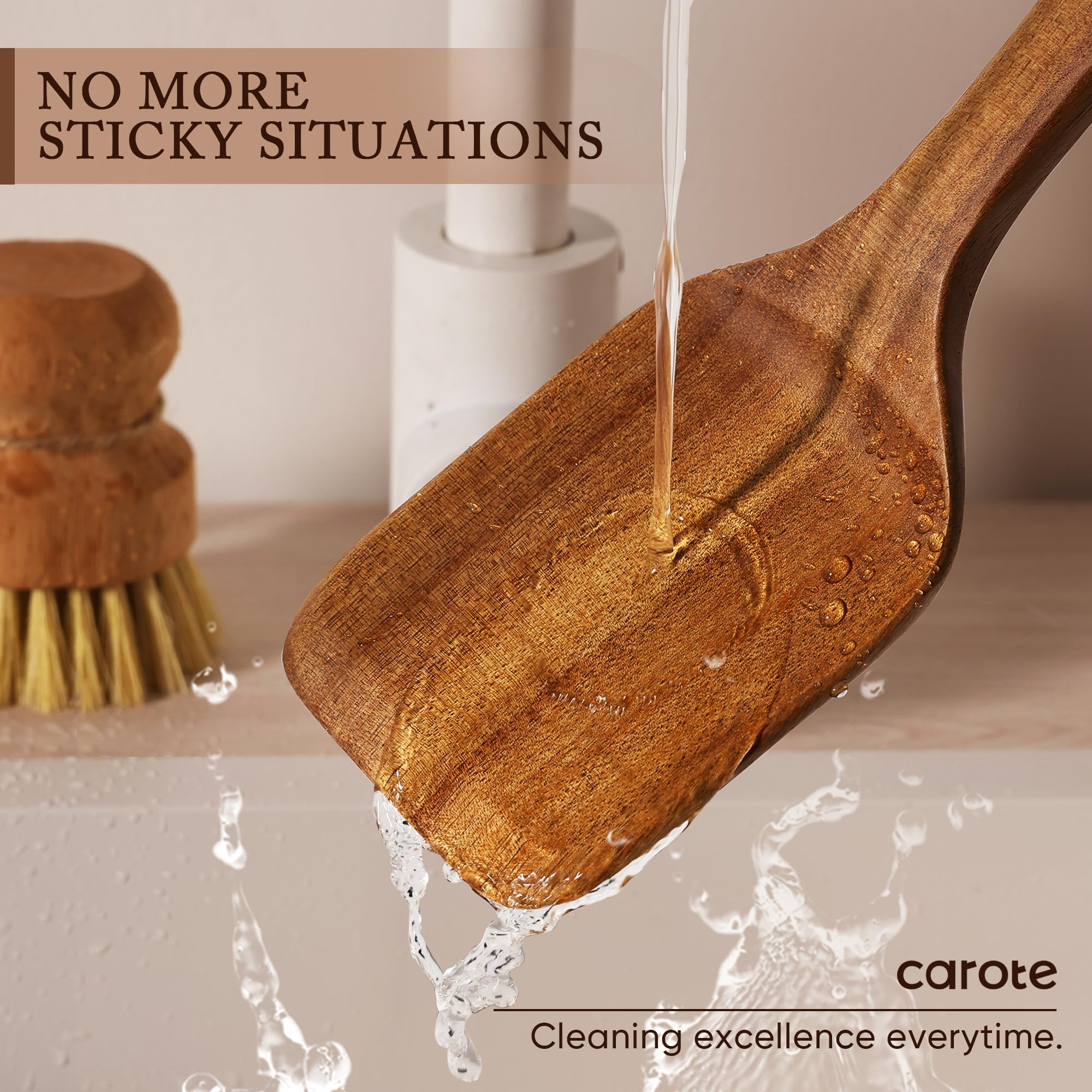 CAROTE pasta server in acacia wood; great for lifting and portioning pasta.