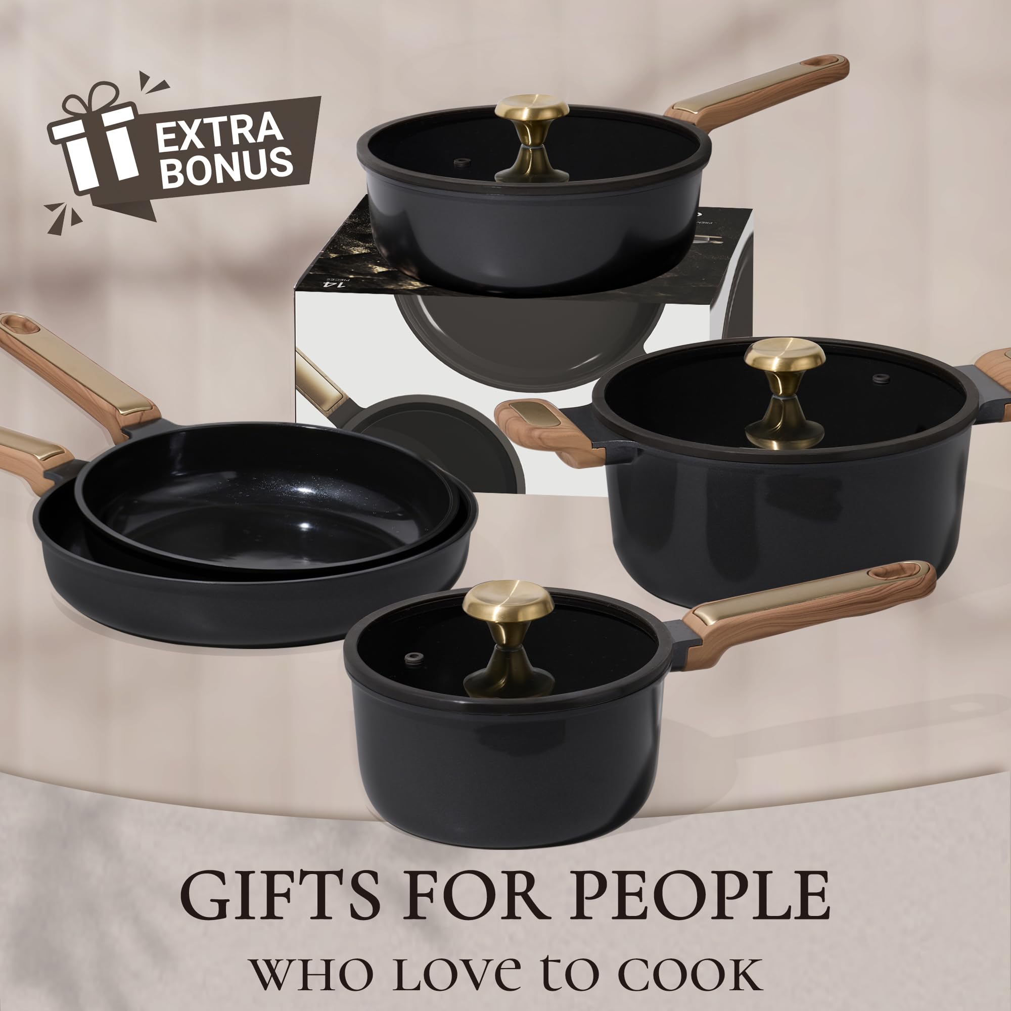 CAROTE pan protectors help prevent scratches during storage.