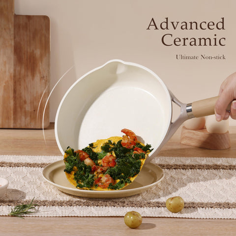CAROTE ceramic pan easy-clean surface after cooking.