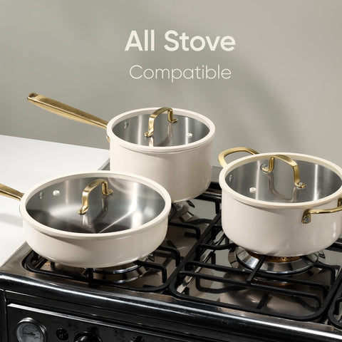 CAROTE cool-touch handle on frying pan for safe cooking