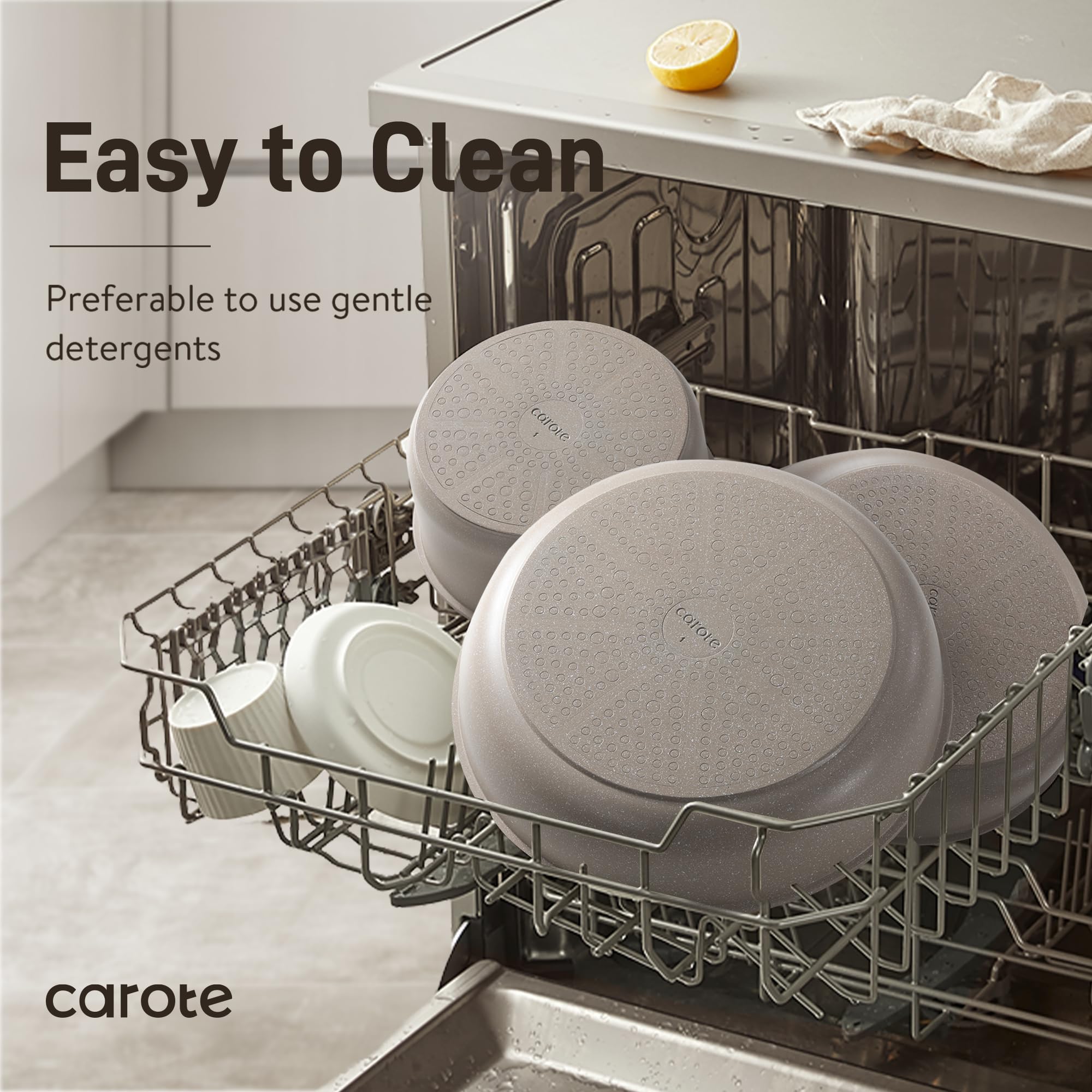 CAROTE 3-quart saucepan with removable handle for versatile cooking.