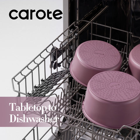 CAROTE detachable handle for easy transfer from stove to oven and table.