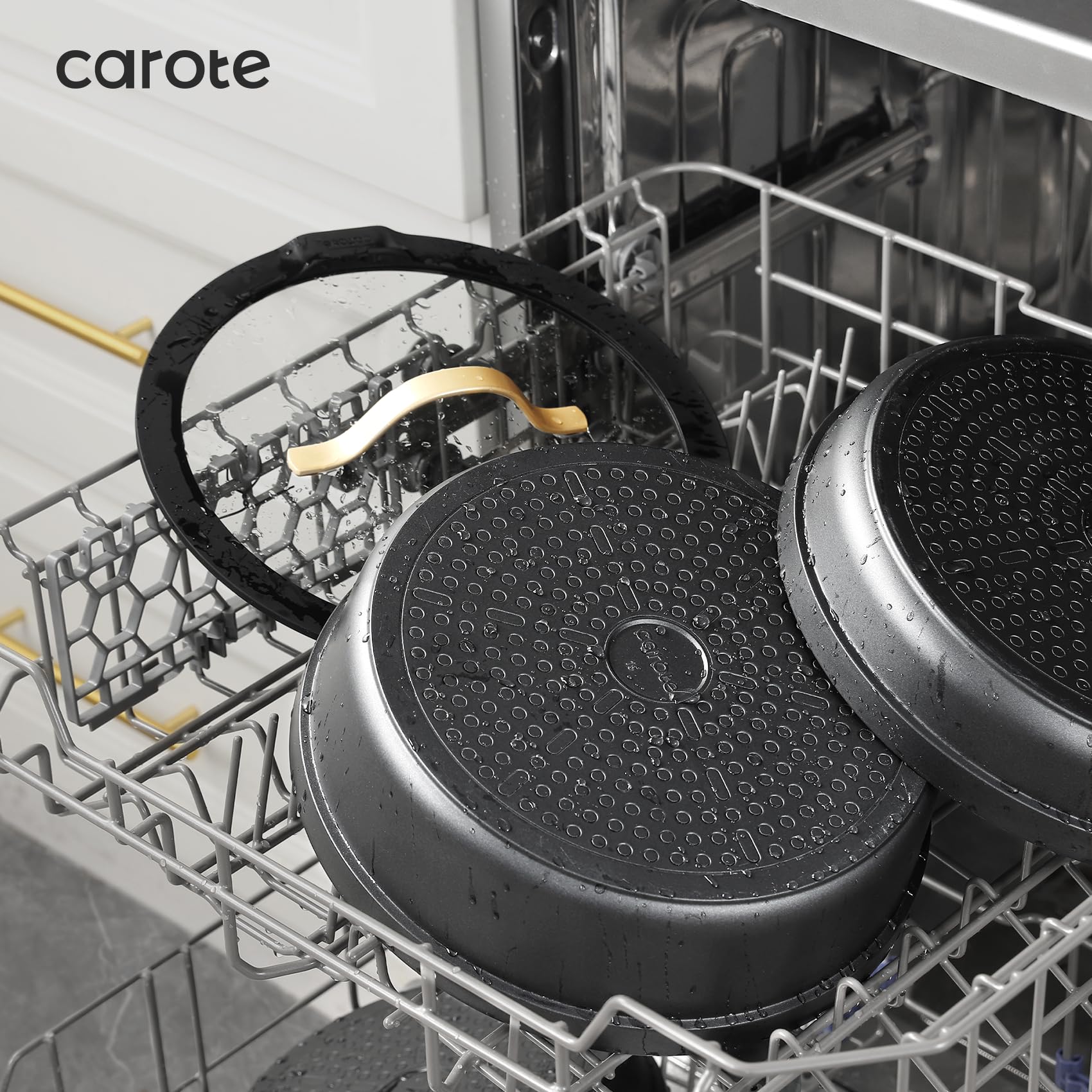 CAROTE dishwasher-safe pans for simple cleanup after meals